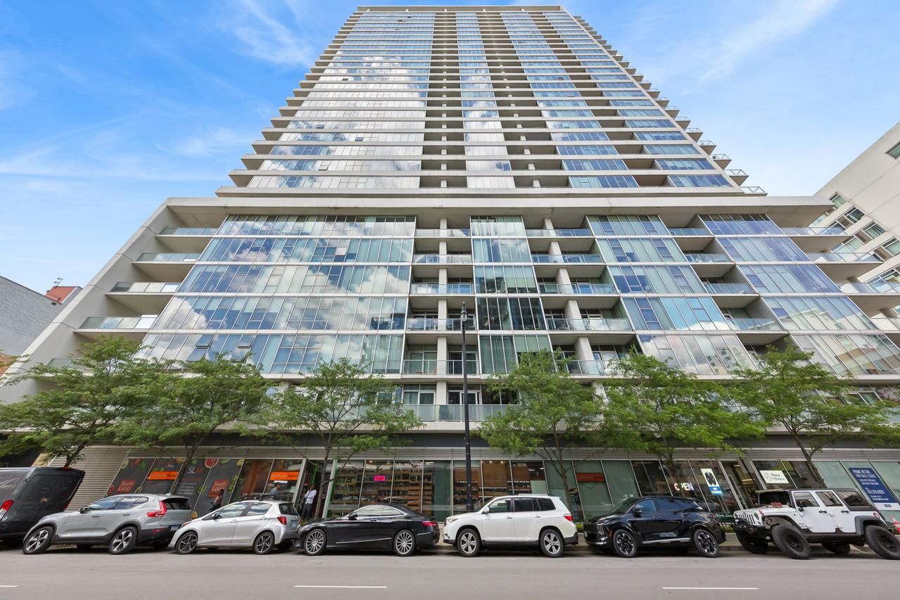 1720 S Michigan Ave. #2301, Chicago, IL 60616