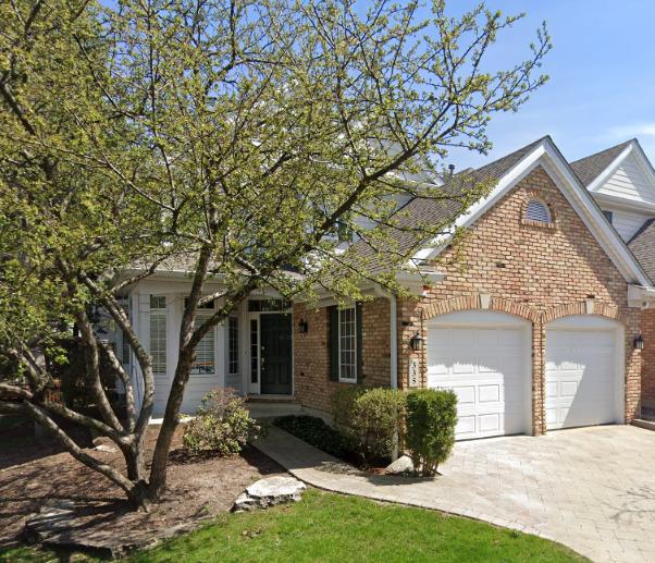 335 Reserve Cir., Clarendon Hills, IL 60514
