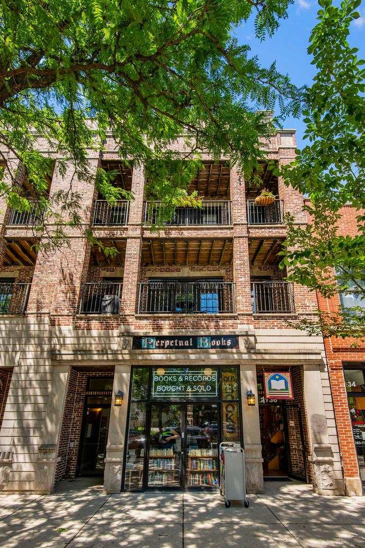 2136 W Division St. #4, Chicago, IL 60622