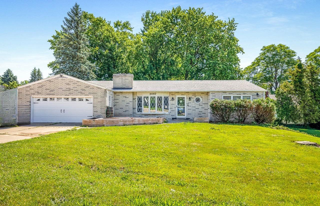 2057 Il Rte, Freeport, IL 61032