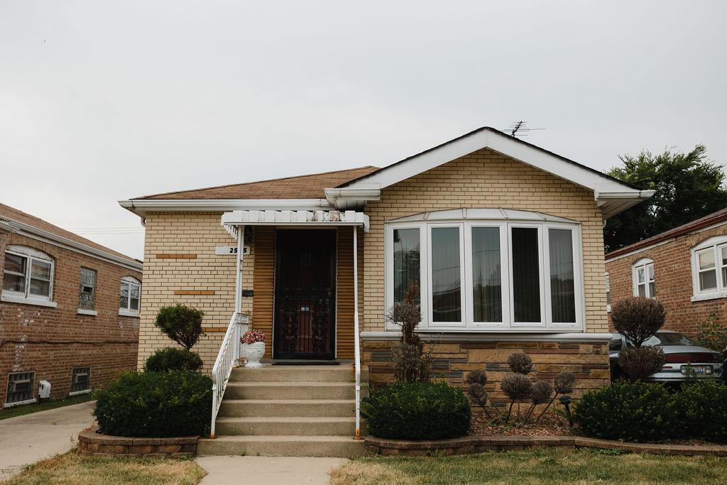 2545 E 93rd St., Chicago, IL 60617