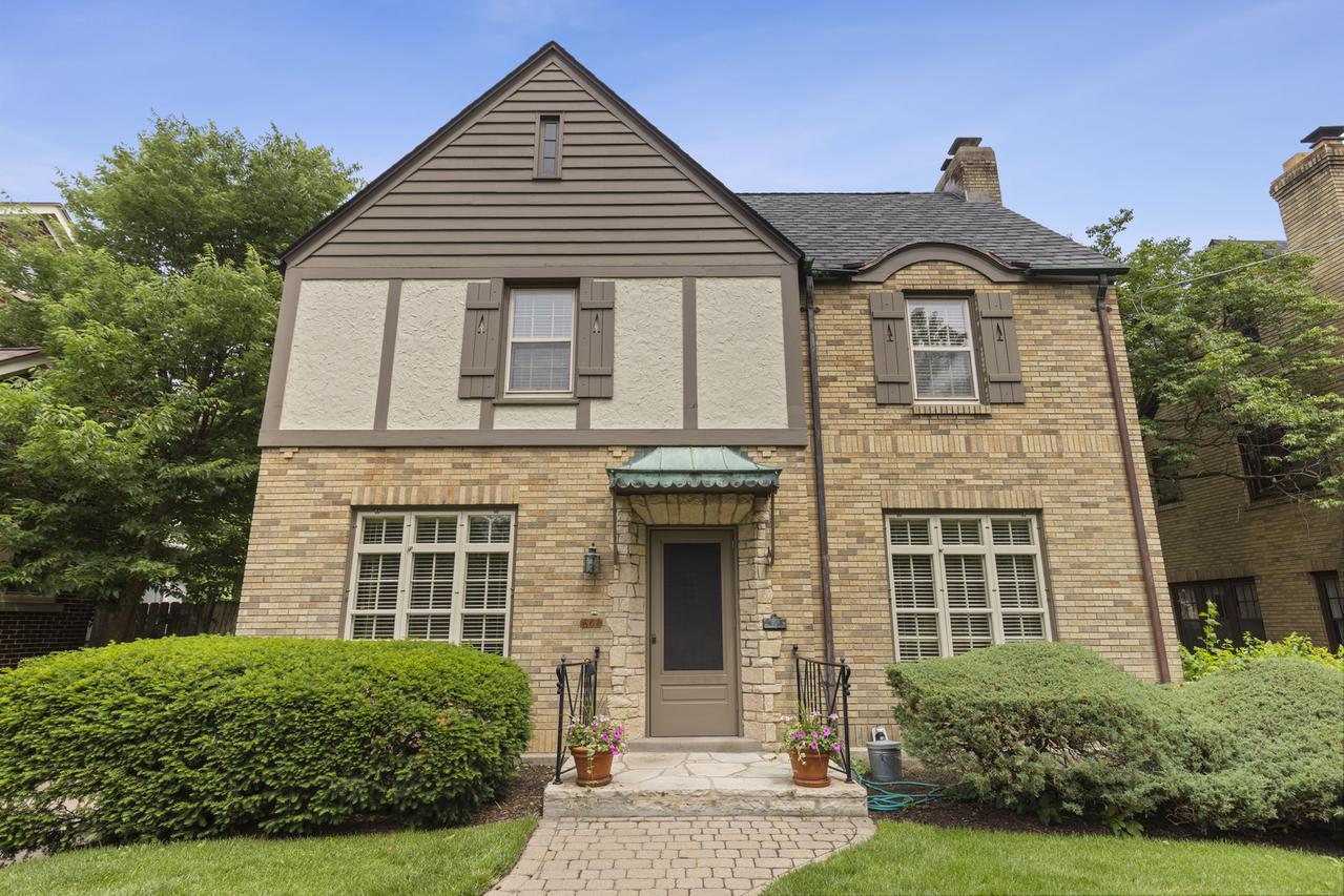 801 Lundvall Ave., Rockford, IL 61107