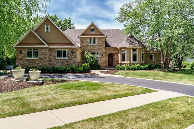 5352 Woodland Pond Ln., Loves Park, IL 61111
