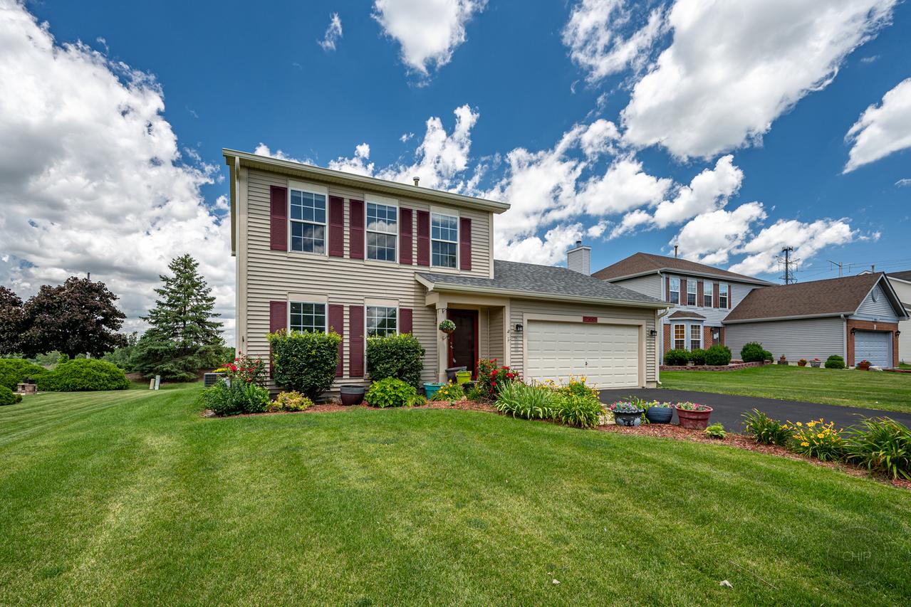 299 Clarendon Ln., Bolingbrook, IL 60440