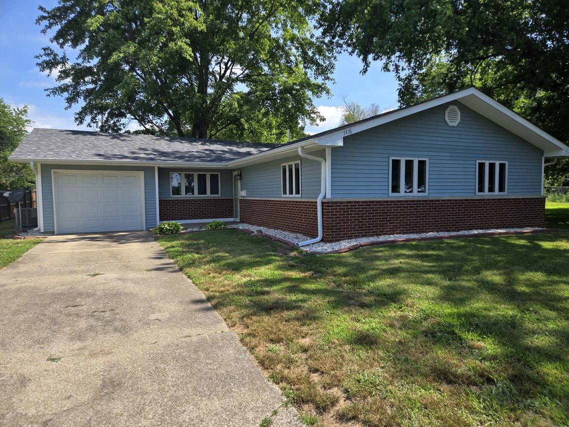 1416 Julianne Dr., Marion, IL 62959