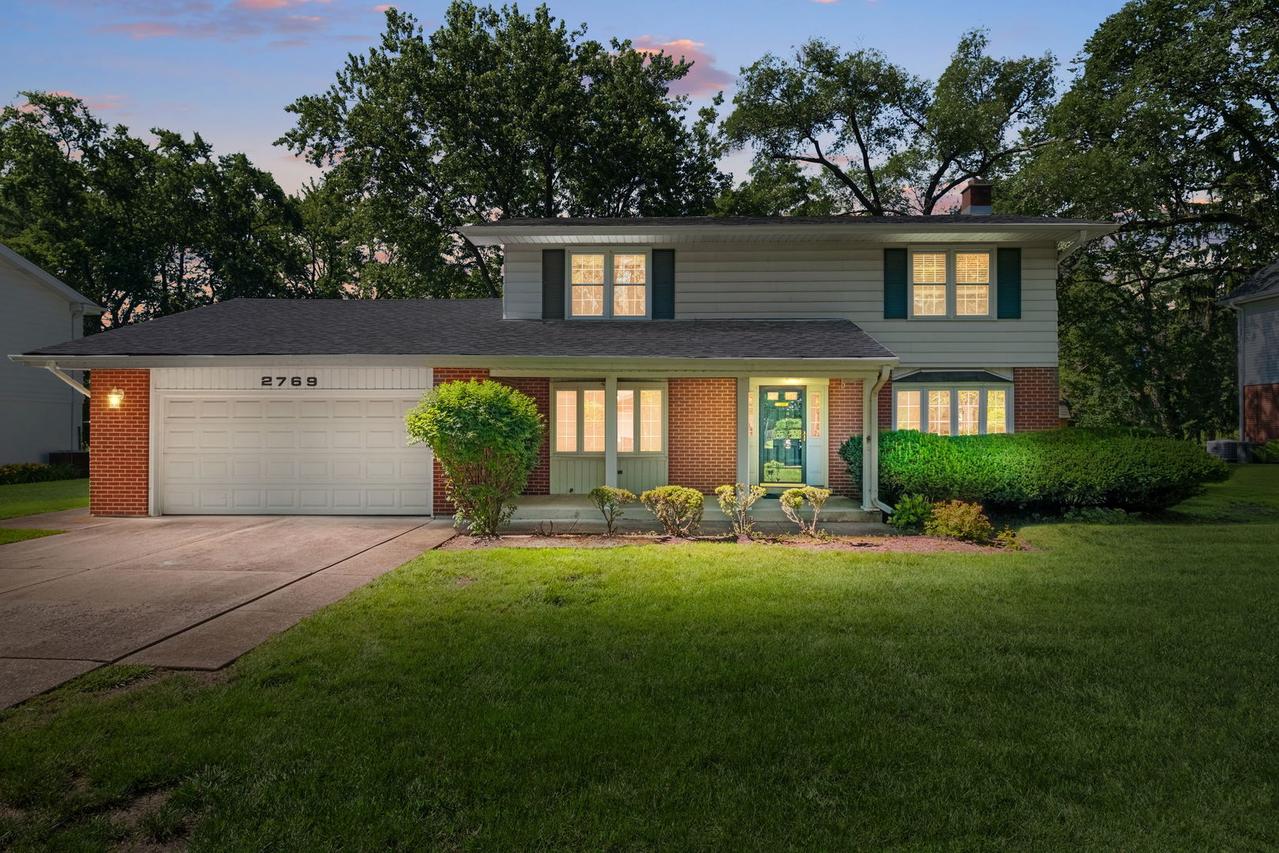 2769 Shannon Rd., Northbrook, IL 60062