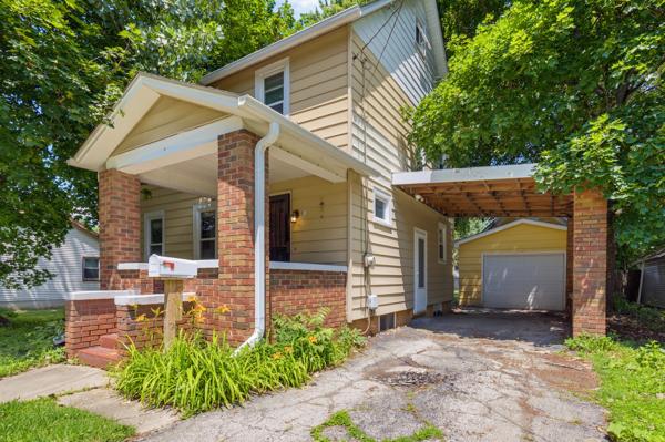 813 W Perry St., Belvidere, IL 61008