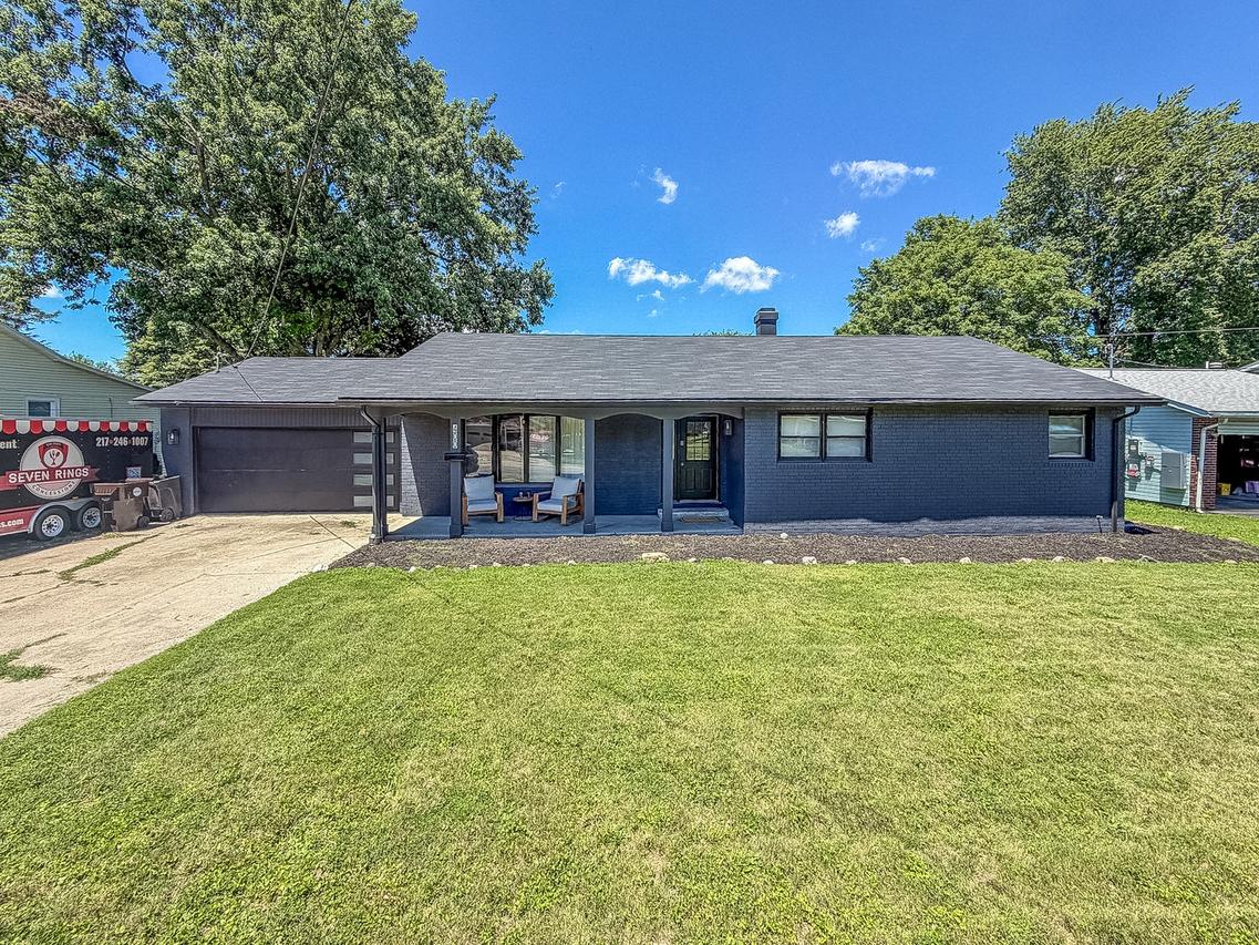 400 W Wing St., Bement, IL 61813