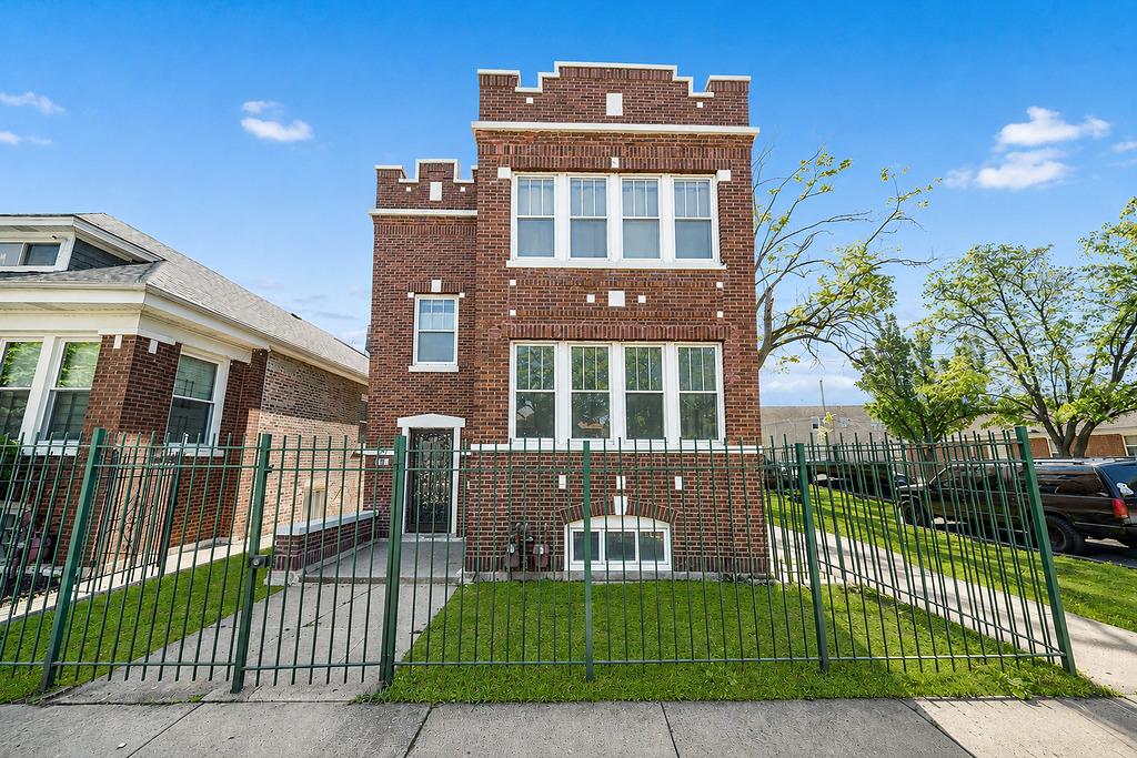 5759 S Campbell Ave., Chicago, IL 60629