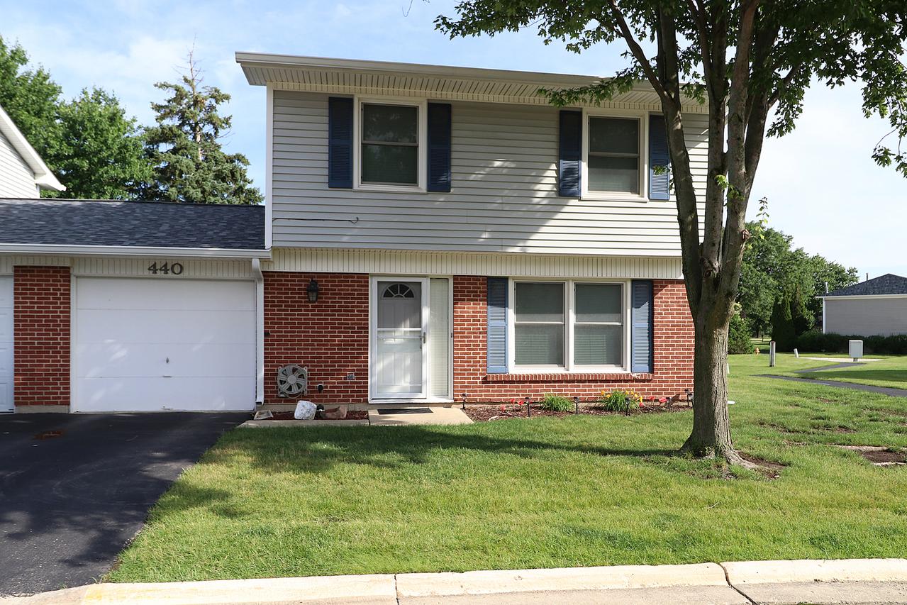 440 Wright Ct., Bolingbrook, IL 60440