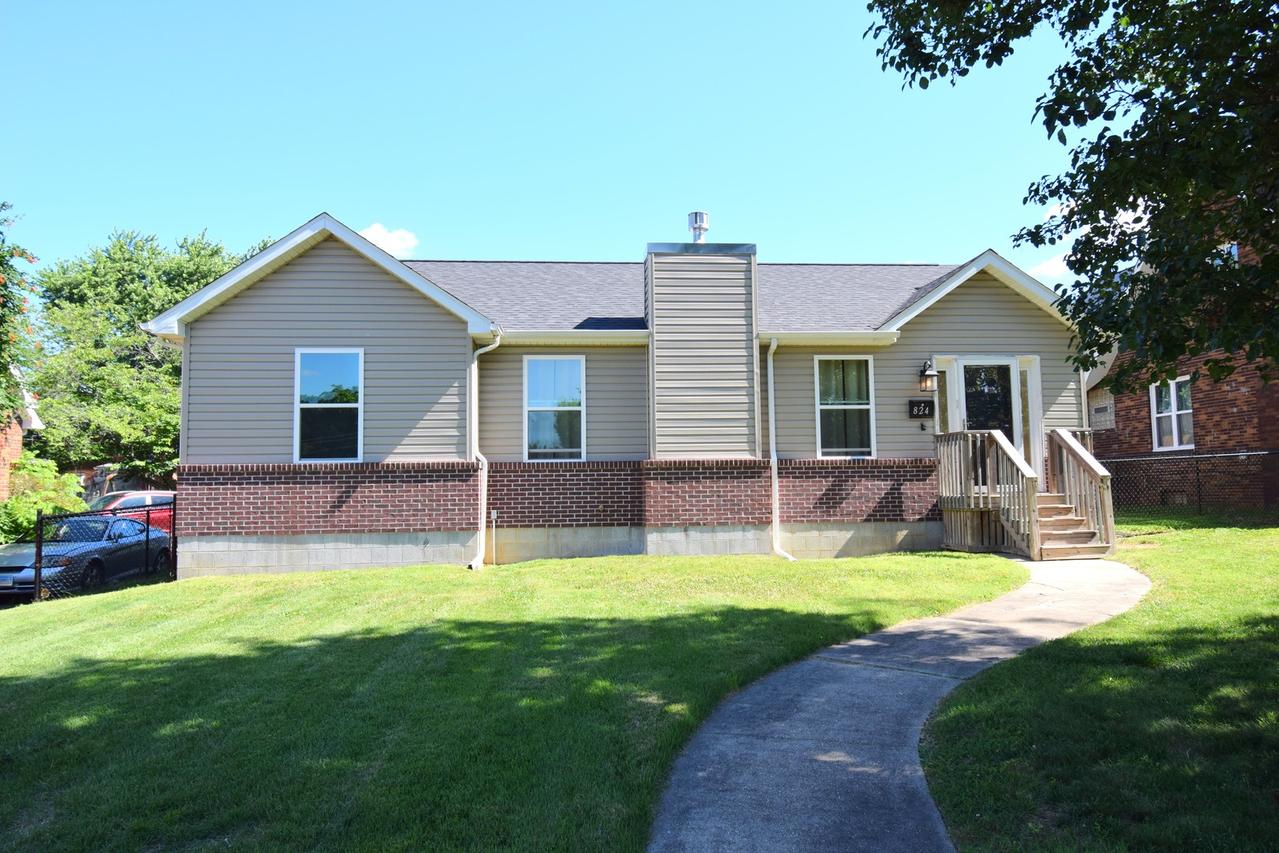 824 N Pace Ave., Mt Vernon, IL 62864
