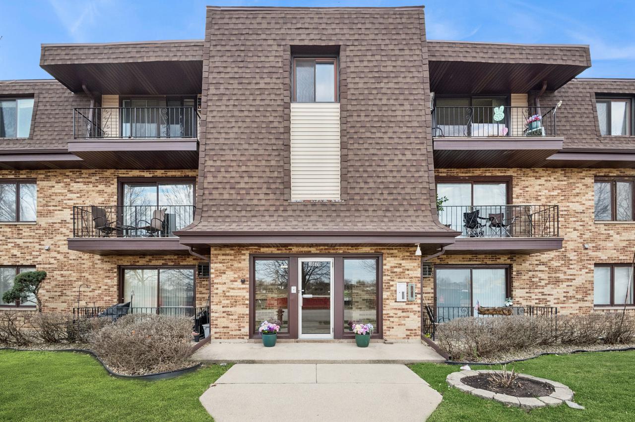 10820 Kilpatrick Ave. #1SW, Oak Lawn, IL 60453