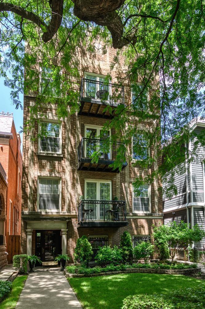 640 W Fullerton Pkwy. #3, Chicago, IL 60614