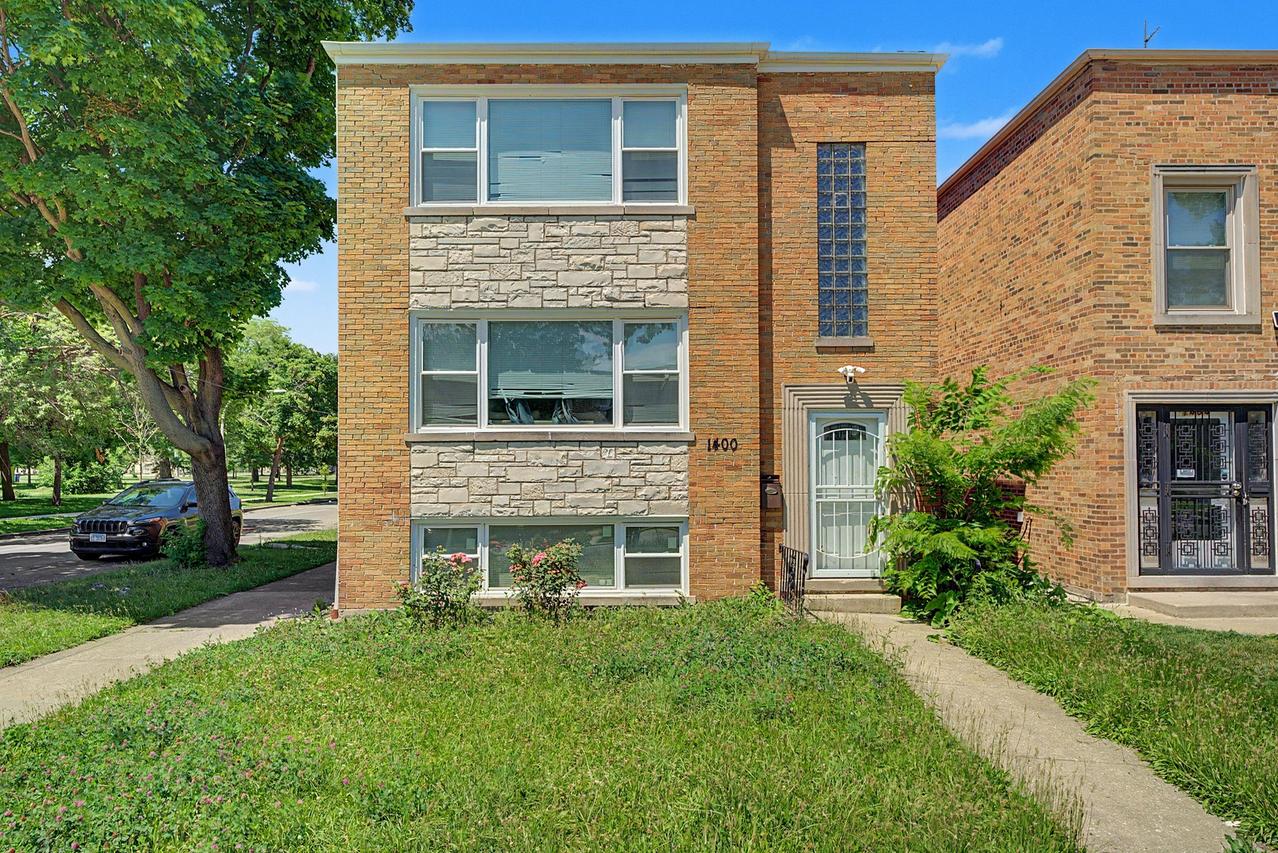 1400 N Lawler Ave., Chicago, IL 60651