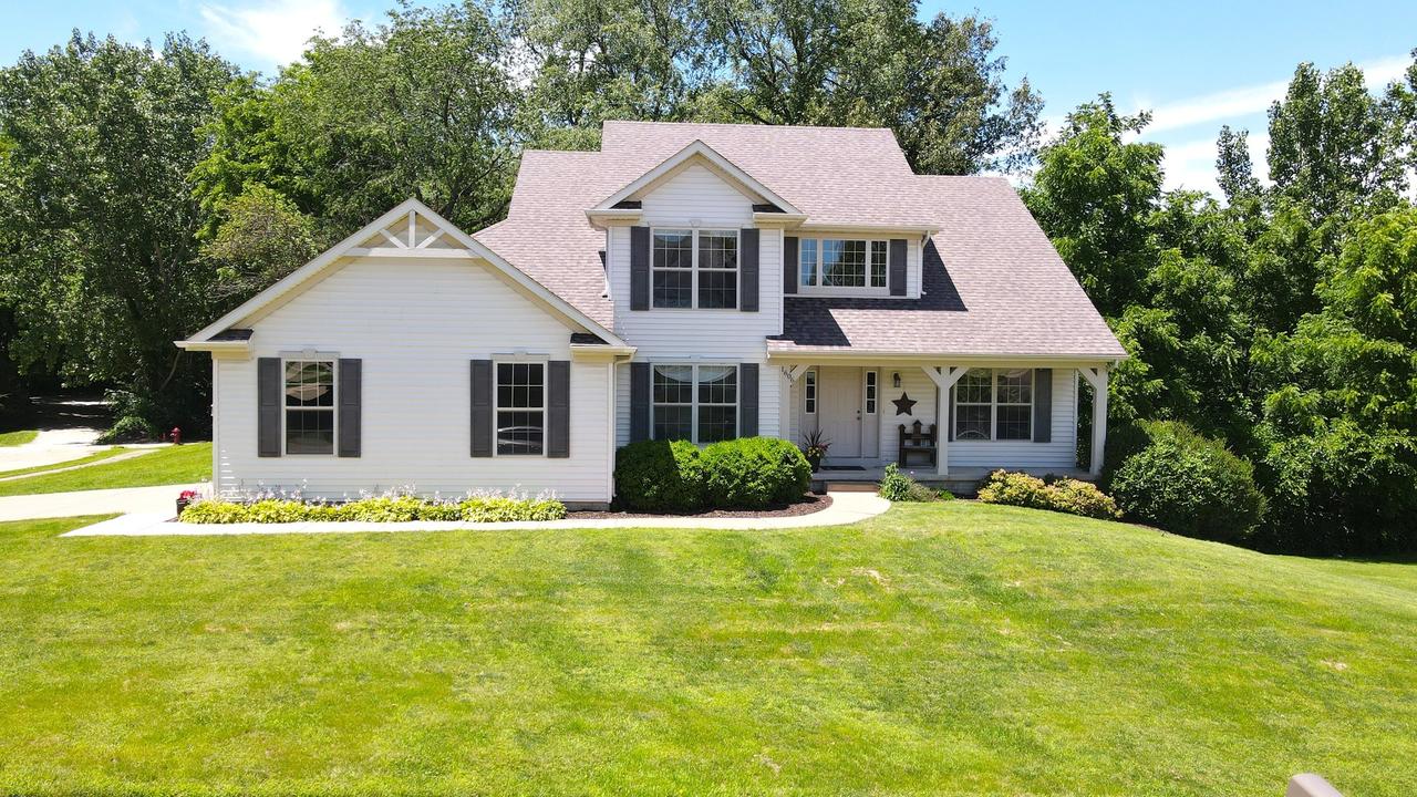 1606 E 5th St., Coal Valley, IL 61240
