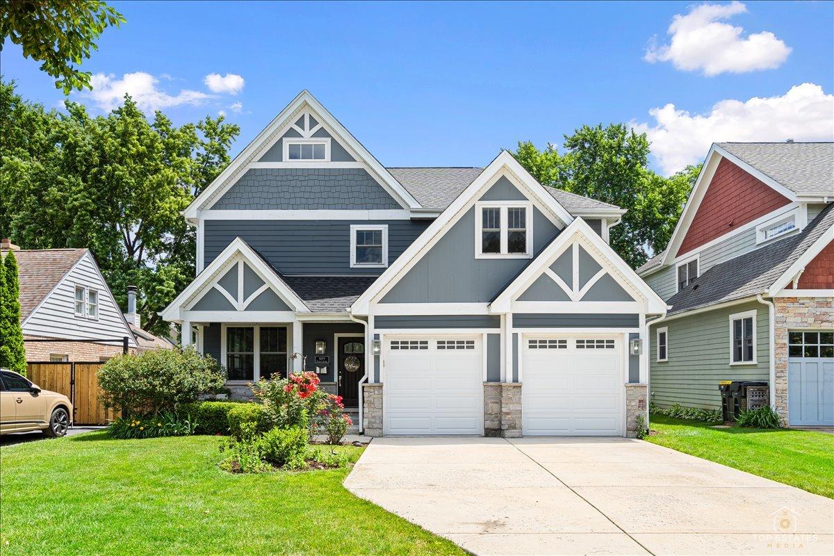 609 8th Ave., La Grange, IL 60525