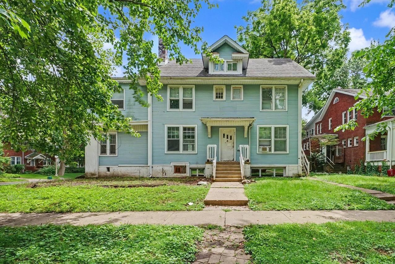 801 W Nevada St., Urbana, IL 61801