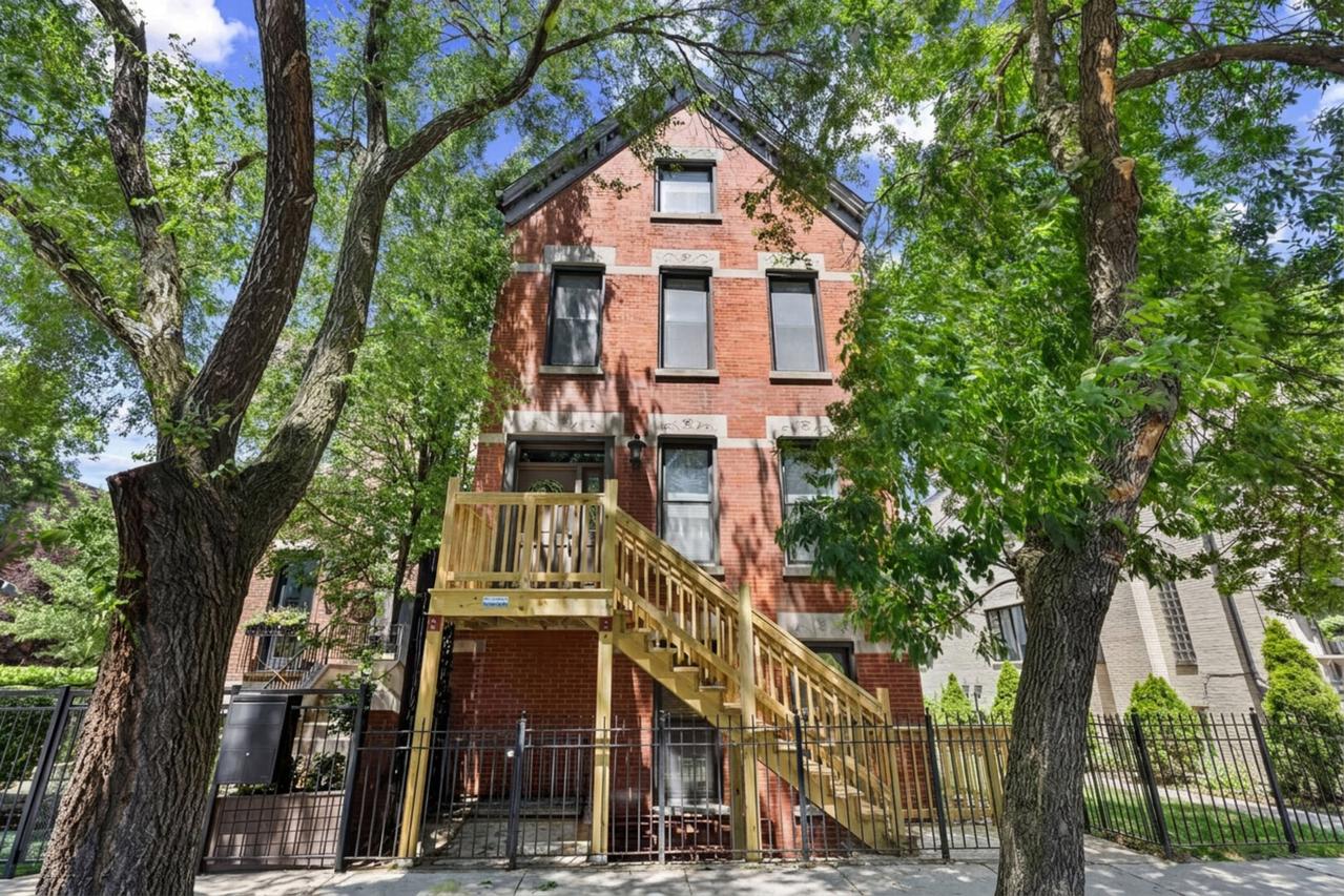1920 W Dickens Ave. #3R, Chicago, IL 60614
