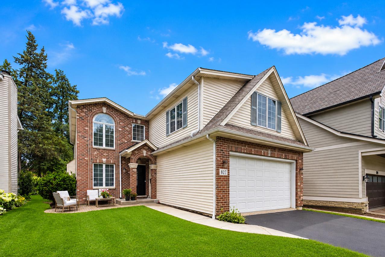 827 Birch Ave., Downers Grove, IL 60515