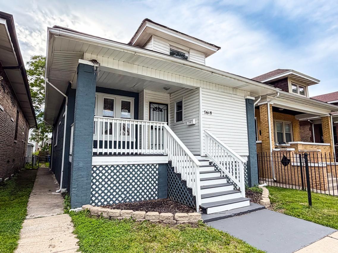 7618 S Carpenter St., Chicago, IL 60620