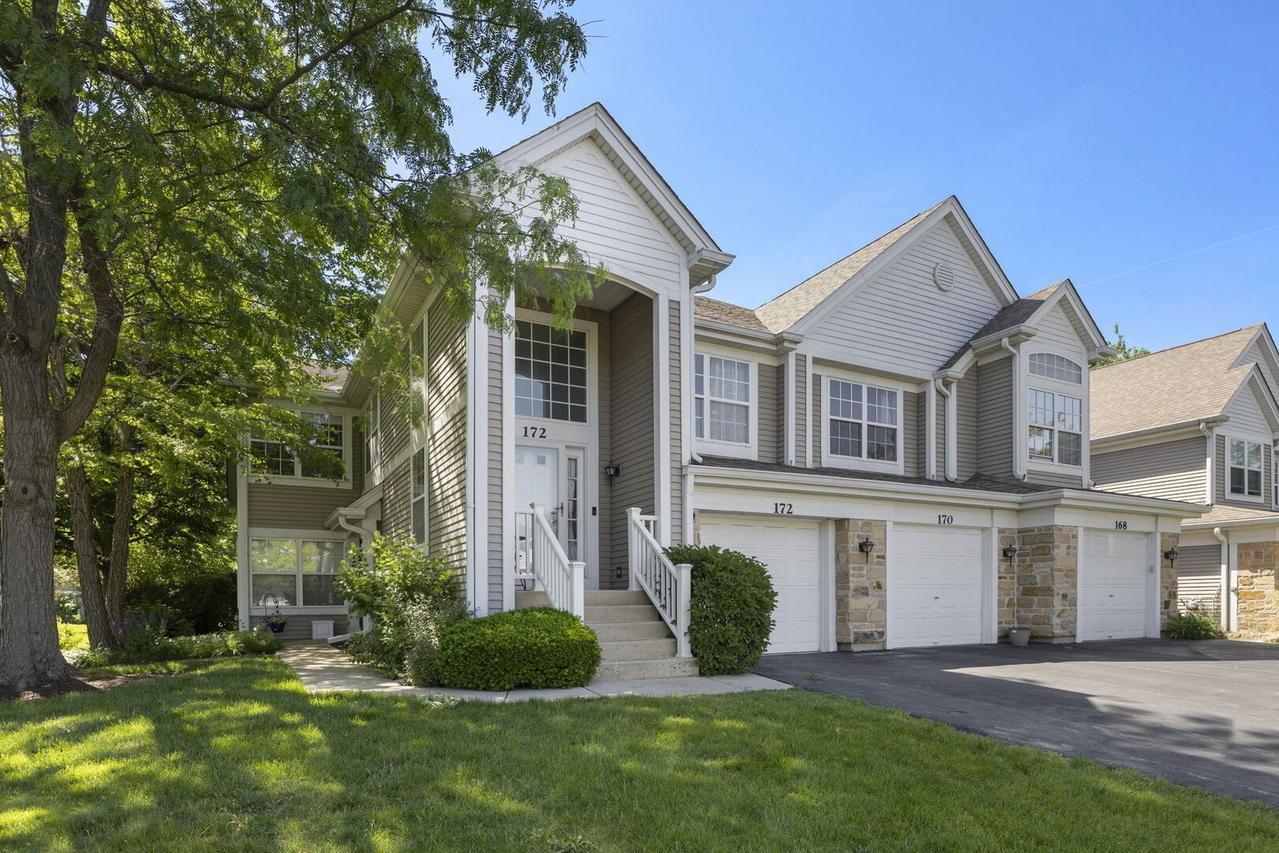 172 Concord Ln., Carol Stream, IL 60188