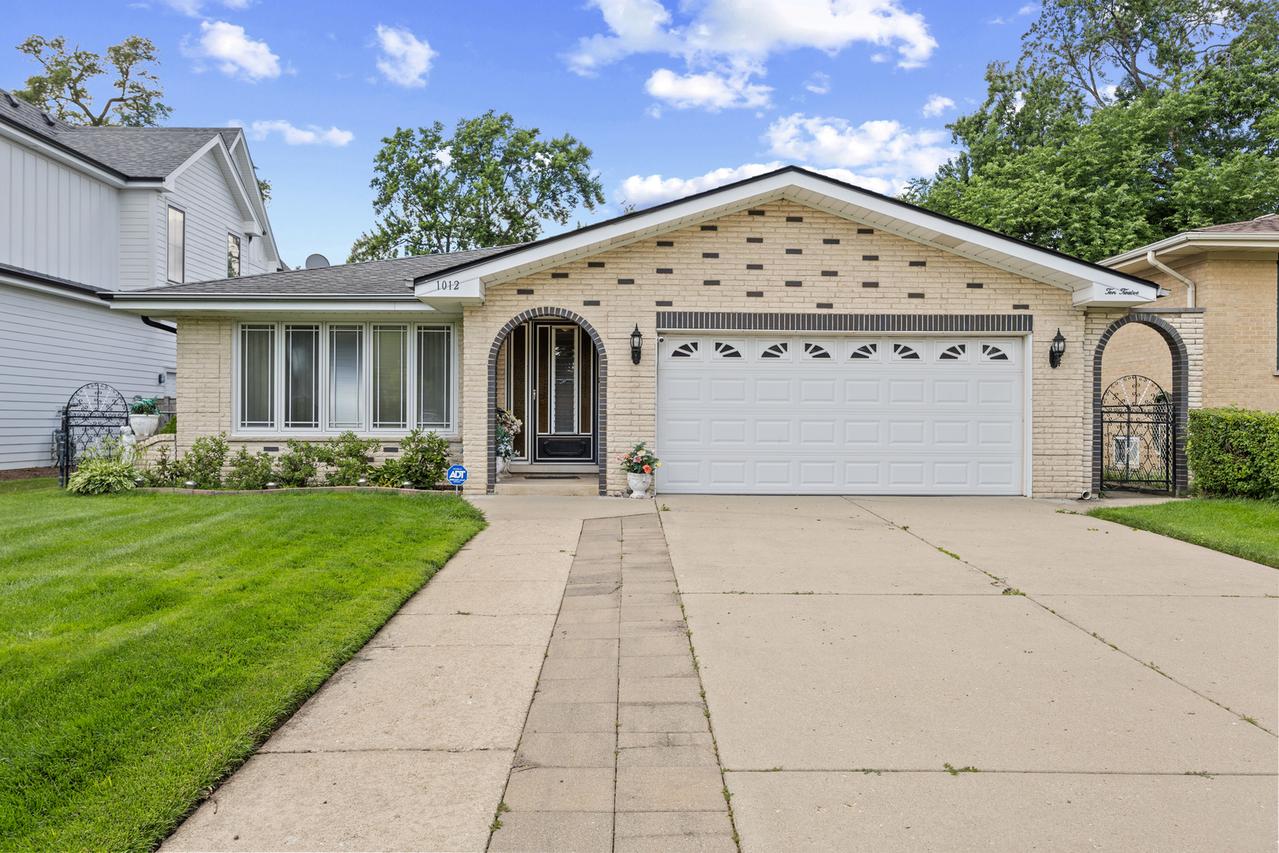 1012 Courtland Ave., Park Ridge, IL 60068