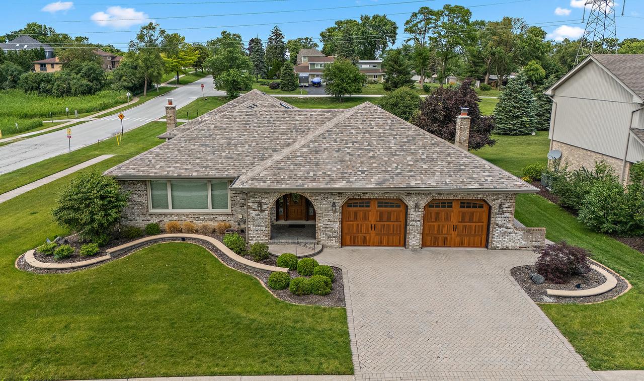 8000 Binford Dr., Orland Park, IL 60462