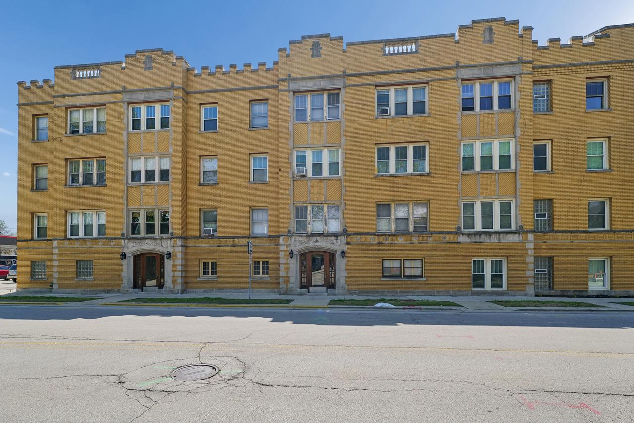 7216 Jackson Blvd. #GC, Forest Park, IL 60130