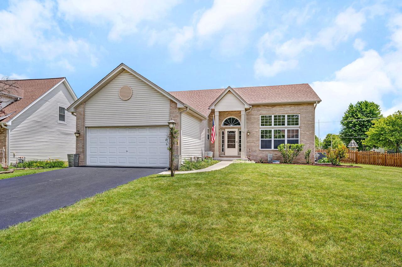 300 Turnbridge Dr., Shorewood, IL 60404