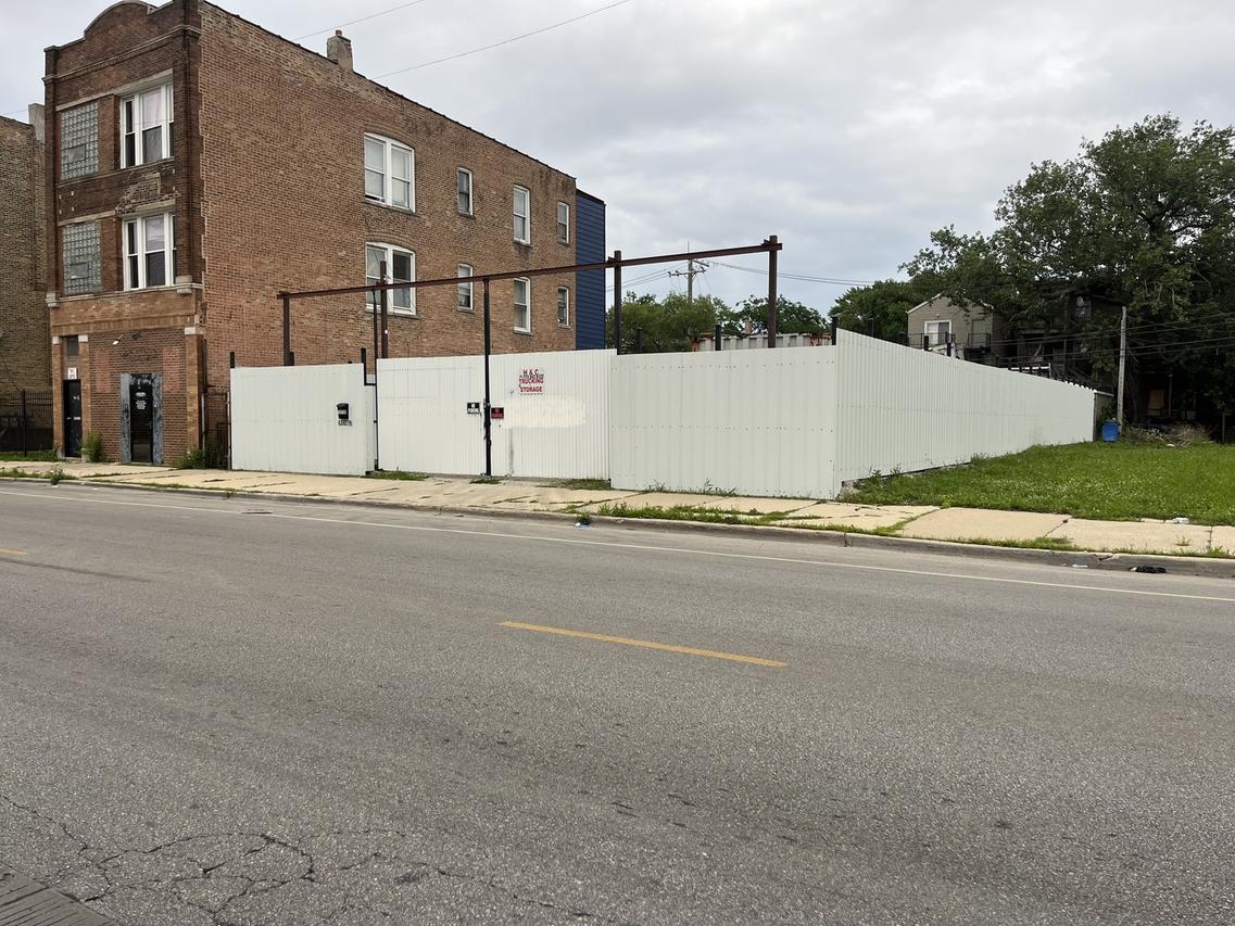 1247 S Kedzie Ave., Chicago, IL 60623