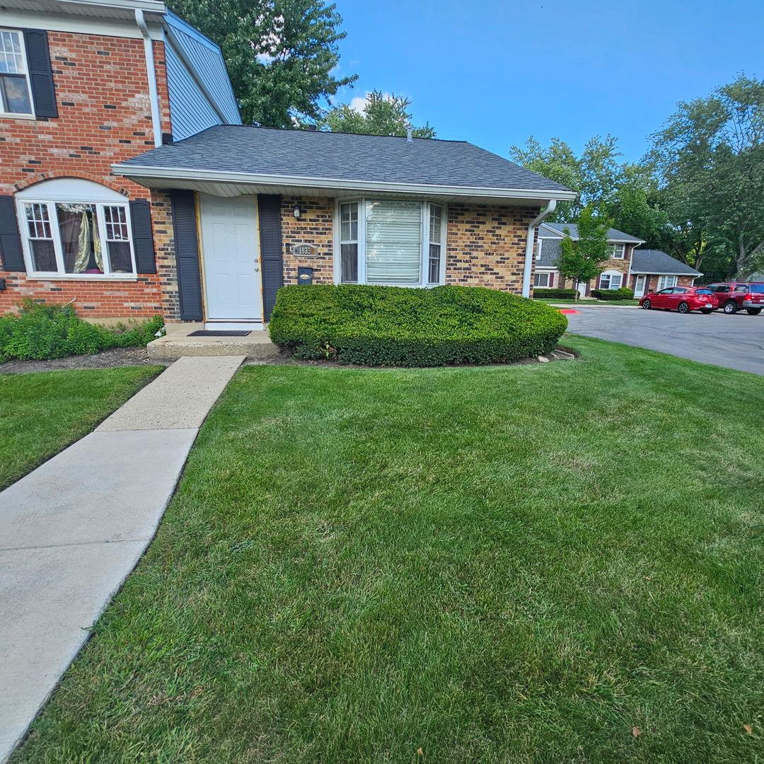 1835 Mckool Ave., Streamwood, IL 60107