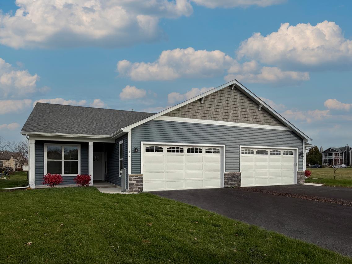 162 S Llanos St., Cortland, IL 60112