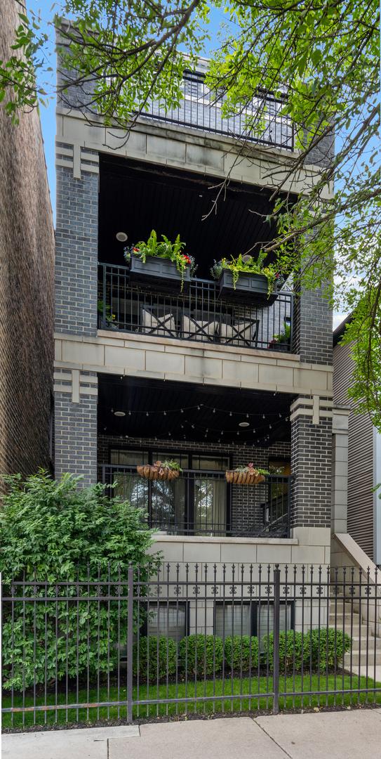 3302 N Racine Ave. #3, Chicago, IL 60657