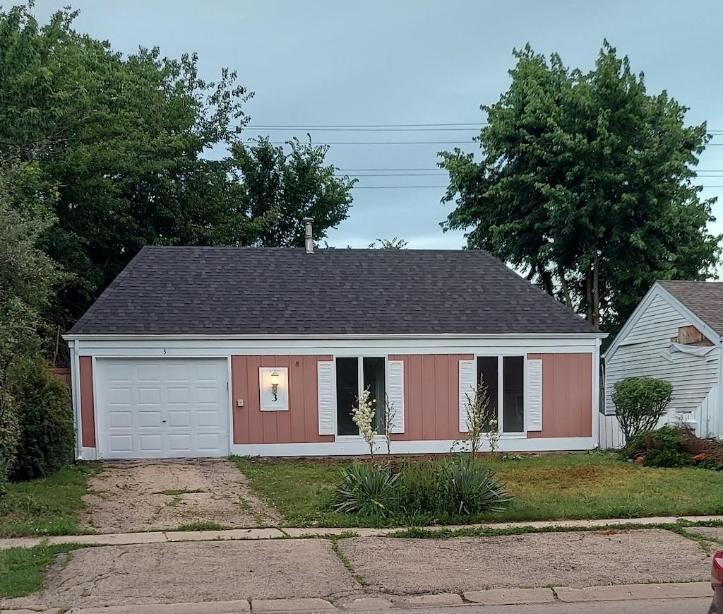 3 Sonora Dr., Montgomery, IL 60538