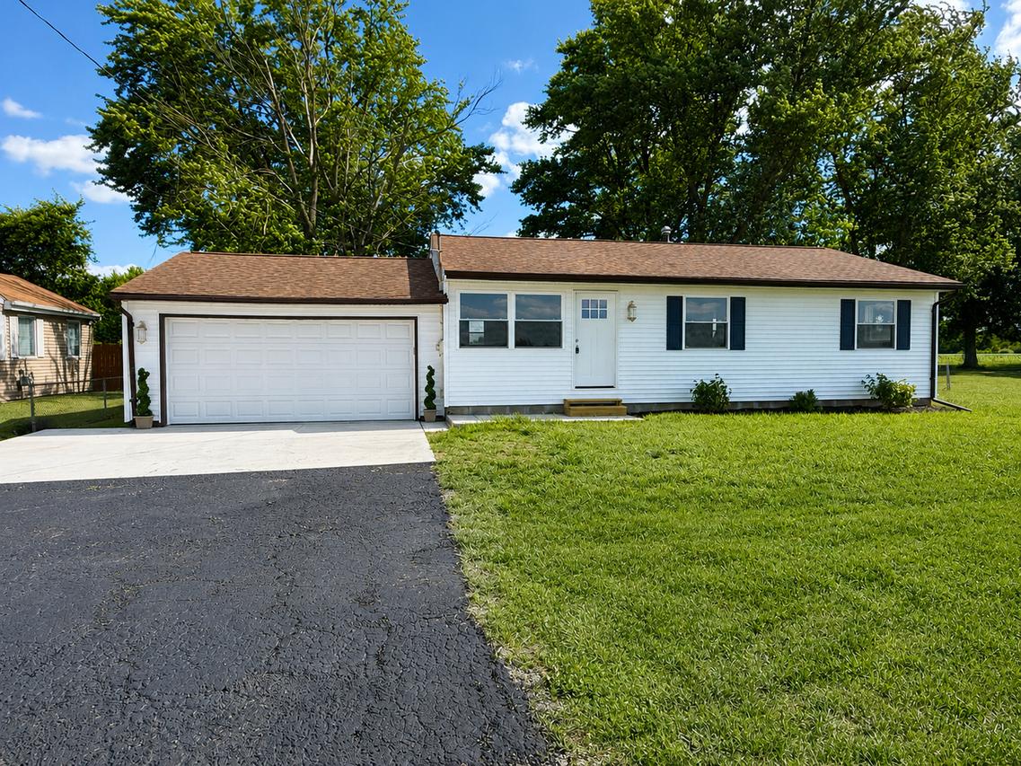10167 Wolf Rd., Geneseo, IL 61254