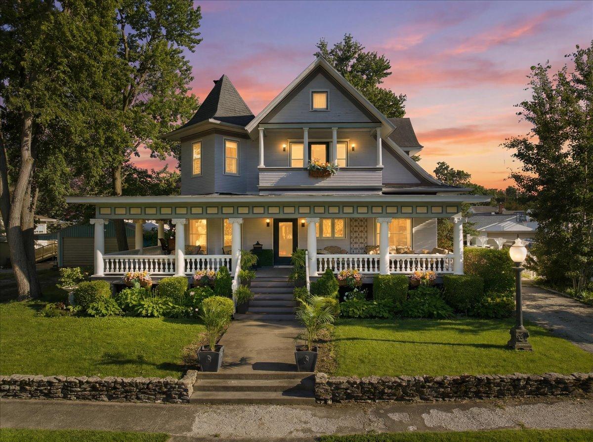 305 W Elm St., Fairbury, IL 61739