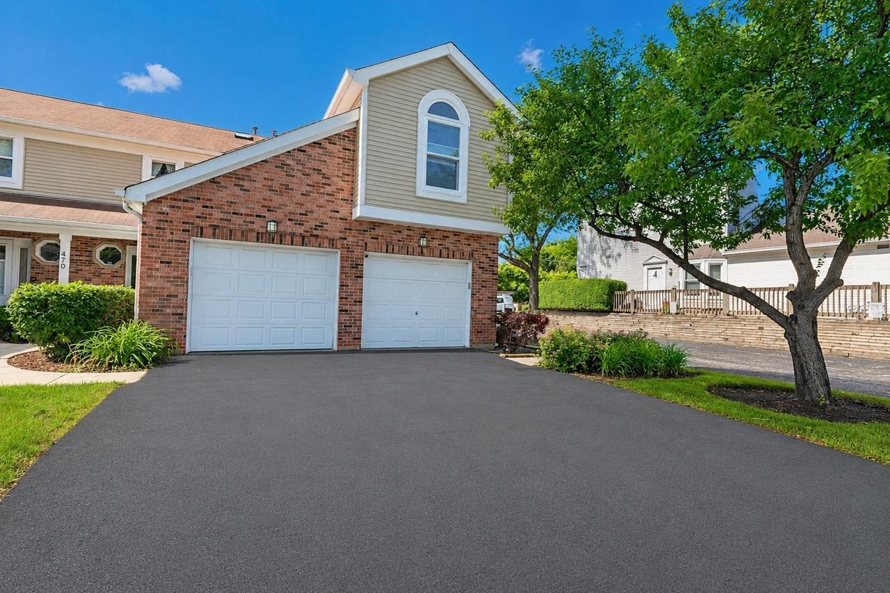 470 Nicole Dr. #2-D, Bartlett, IL 60103