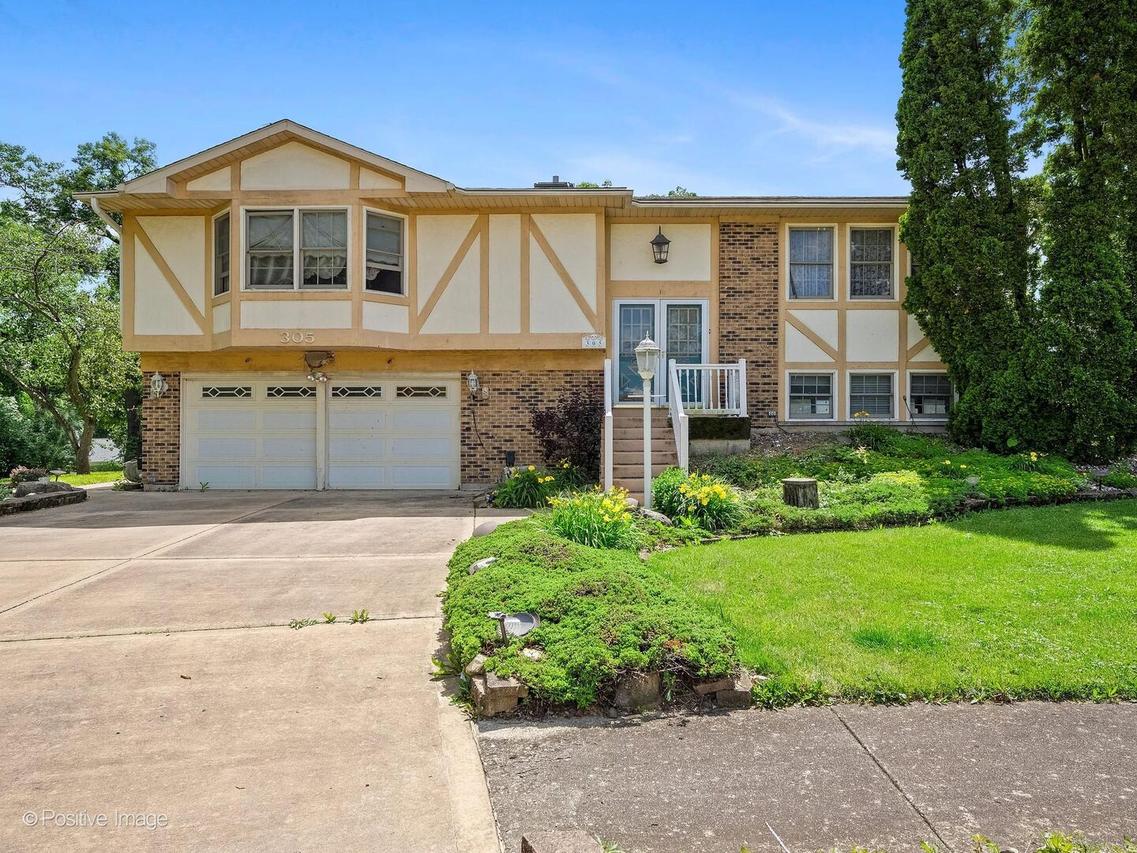 305 Sulgrave Ct., Bolingbrook, IL 60440