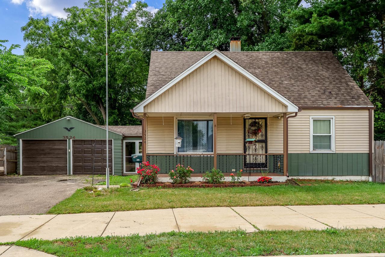 3524 N Main St., Rockford, IL 61103