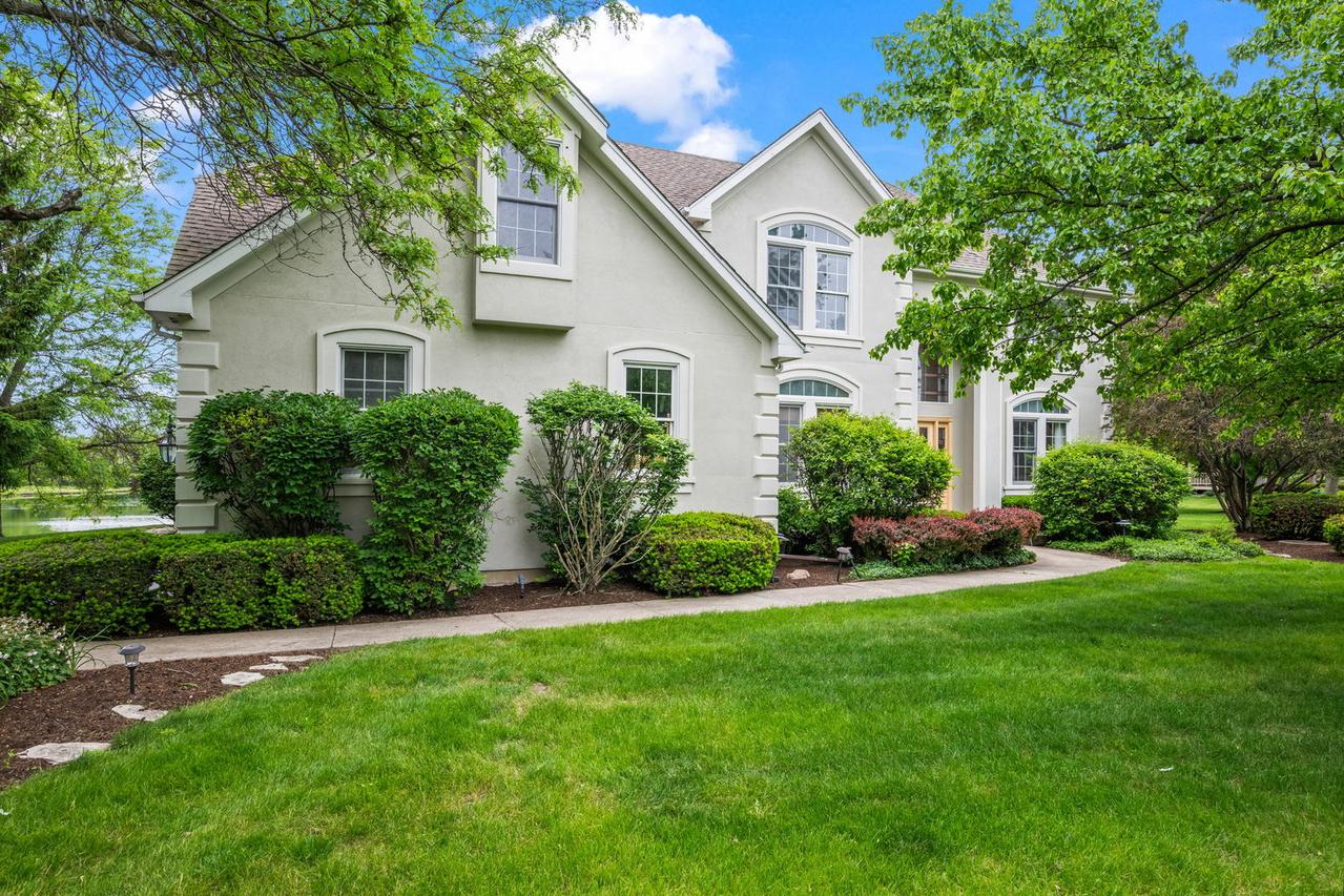 20337 N Lea Rd., Deer Park, IL 60010