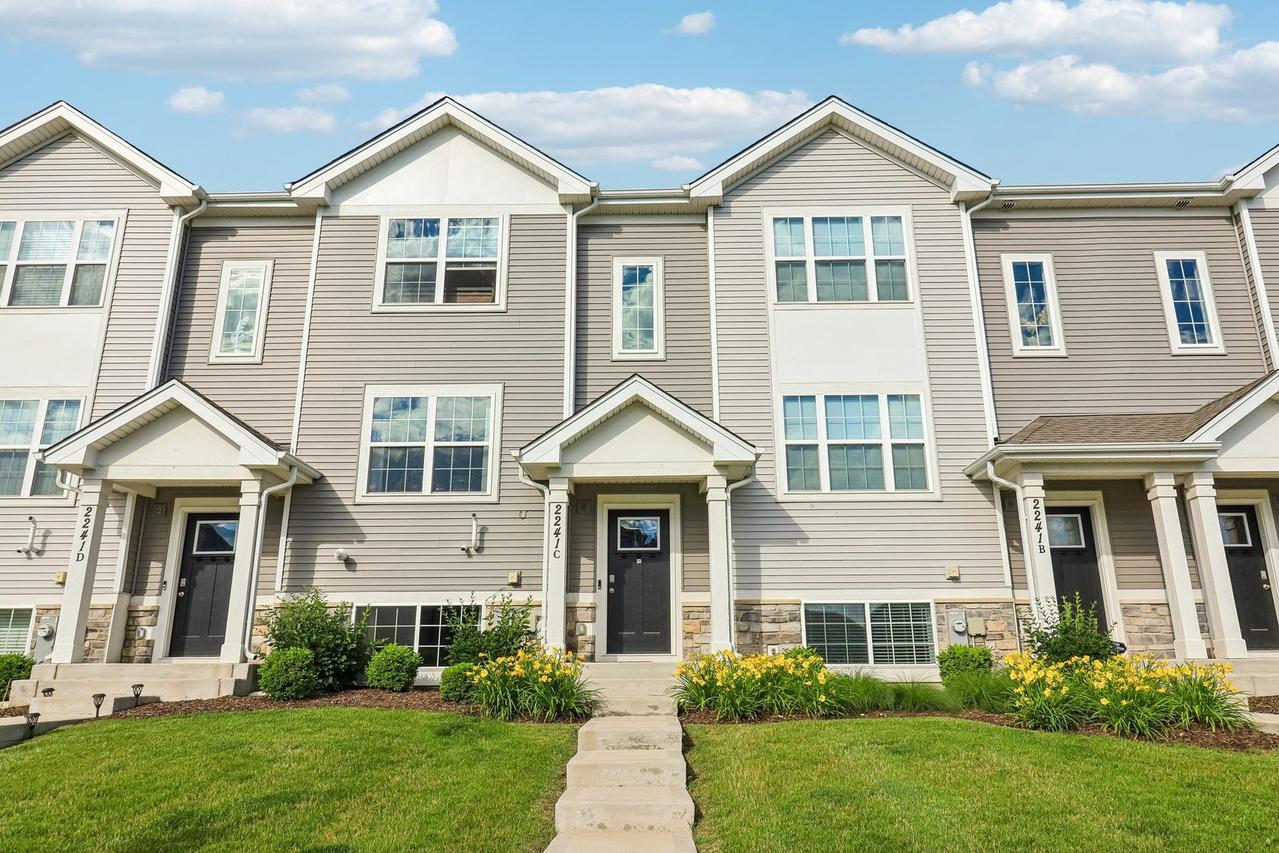 2241 Sassafras Way #C, Wonder Lake, IL 60097