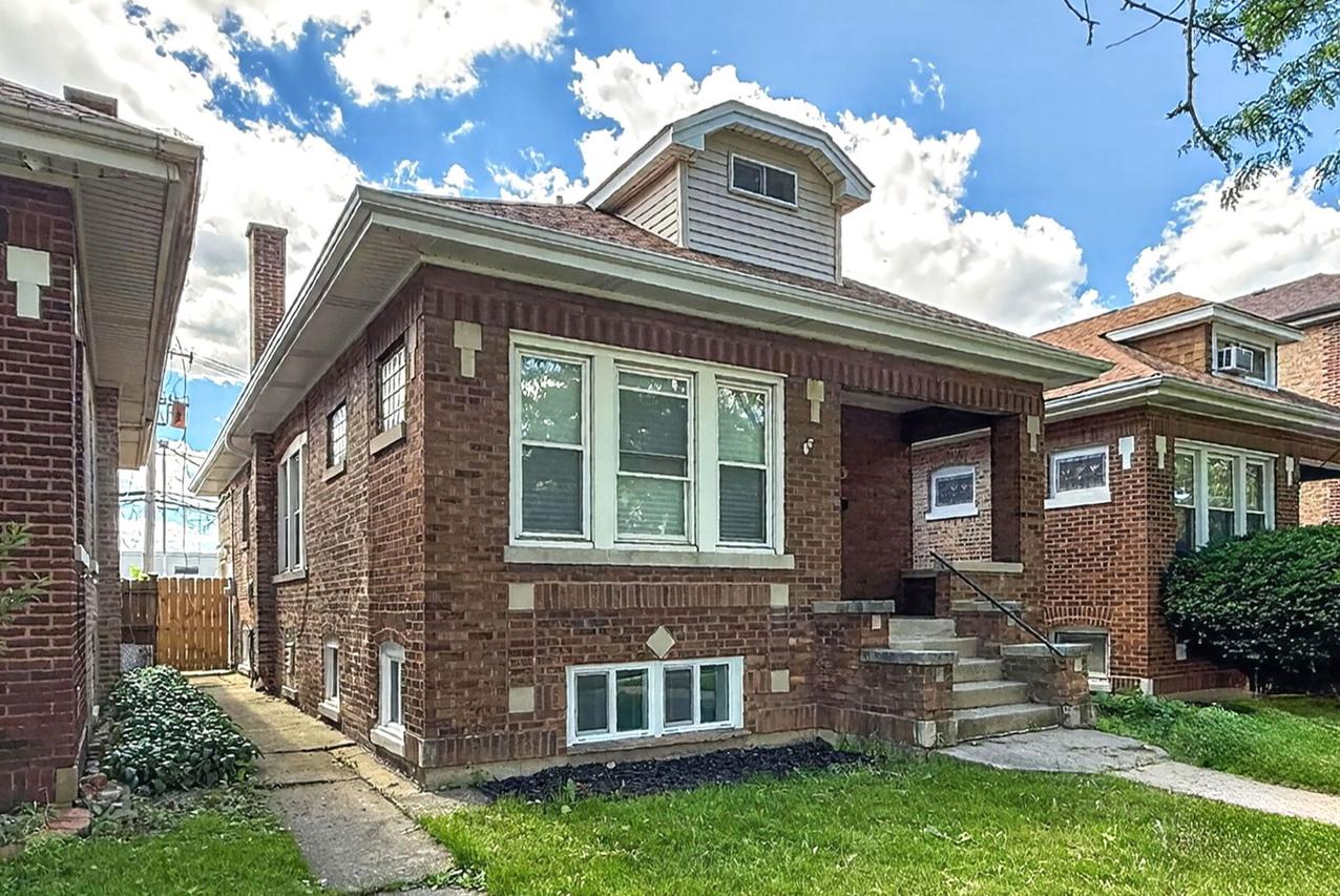 2426 N Neva Ave., Chicago, IL 60707