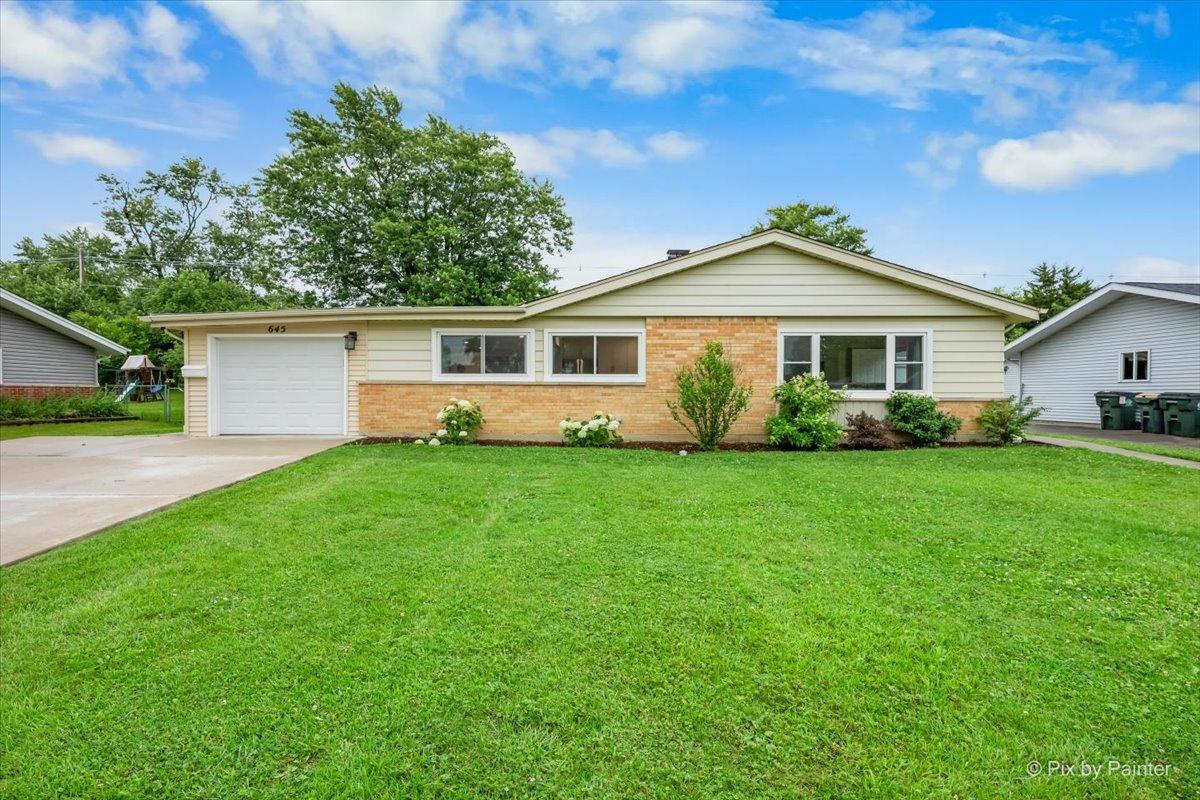645 Morton St., Hoffman Estates, IL 60169