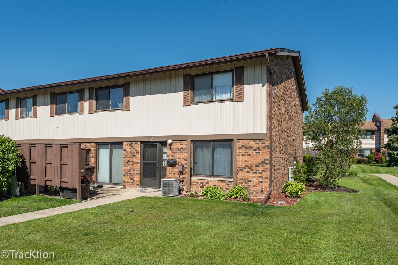 6 Tower Ct., Downers Grove, IL 60516