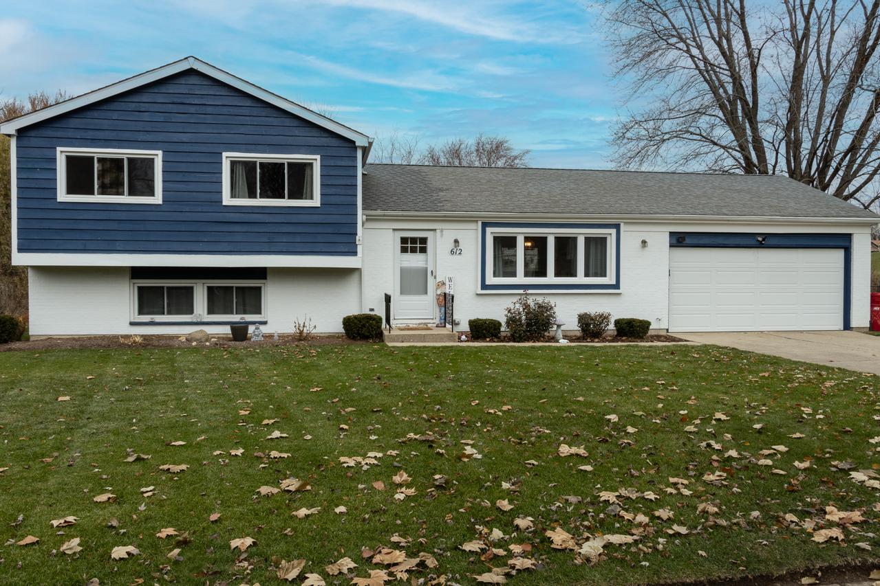 612 Silbury Ct., Mchenry, IL 60050