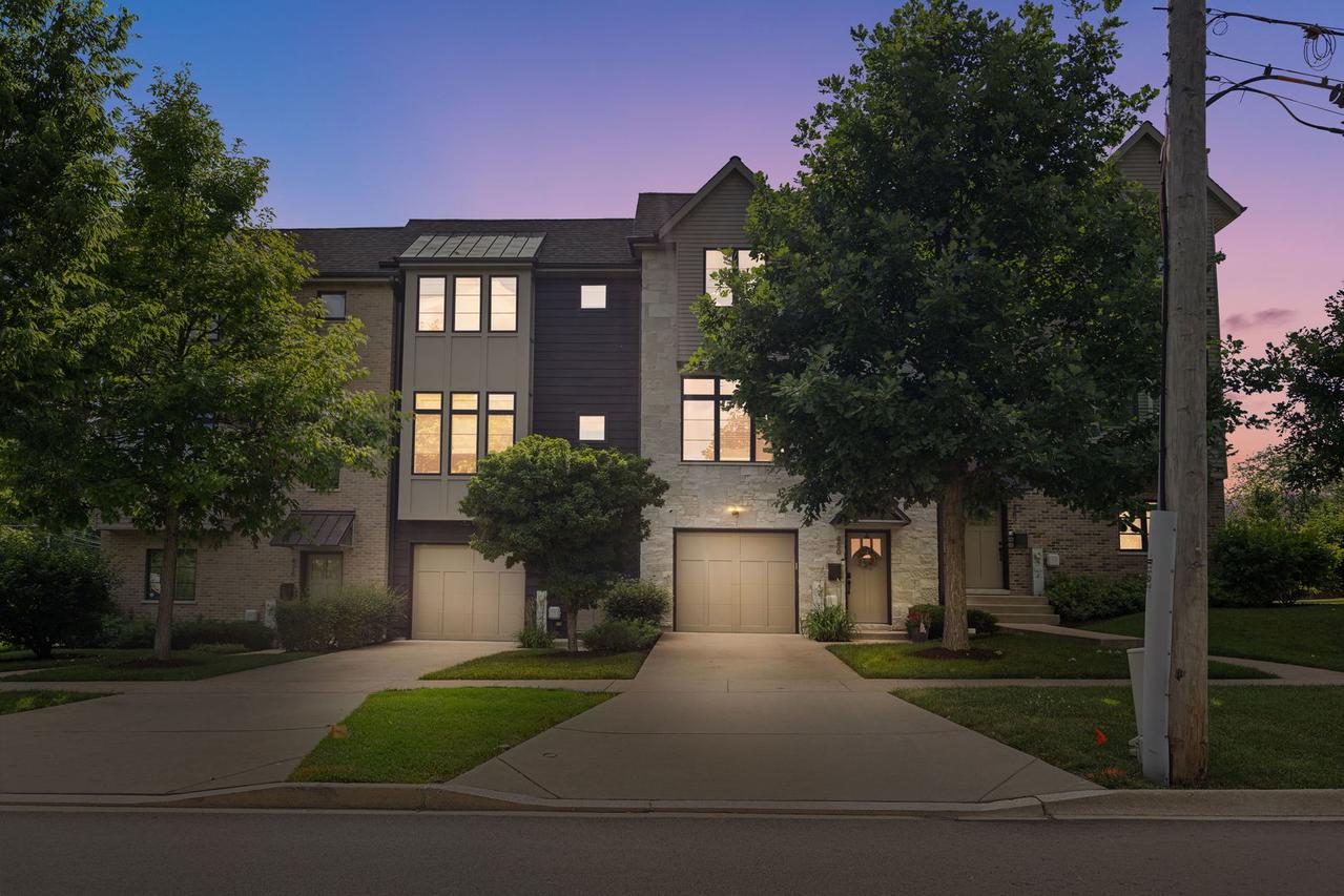 480 Newton Ave., Glen Ellyn, IL 60137