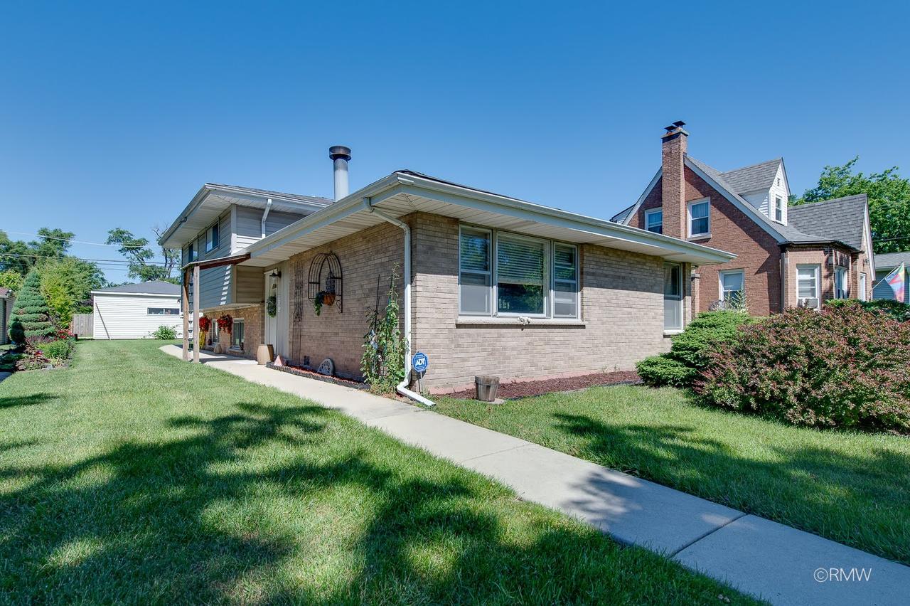 310 S Mason St., Bensenville, IL 60106