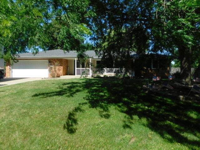 2829 Woodside Dr., Rockford, IL 61109
