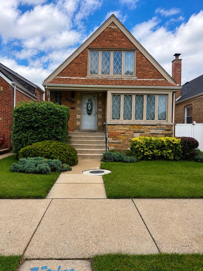 6737 S Kenneth Ave., Chicago, IL 60629