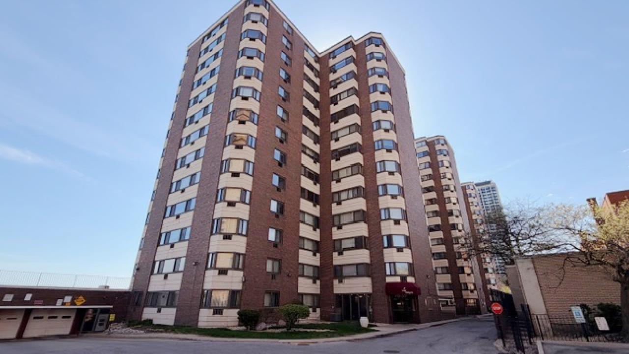 7337 S South Shore Dr. #616, Chicago, IL 60649